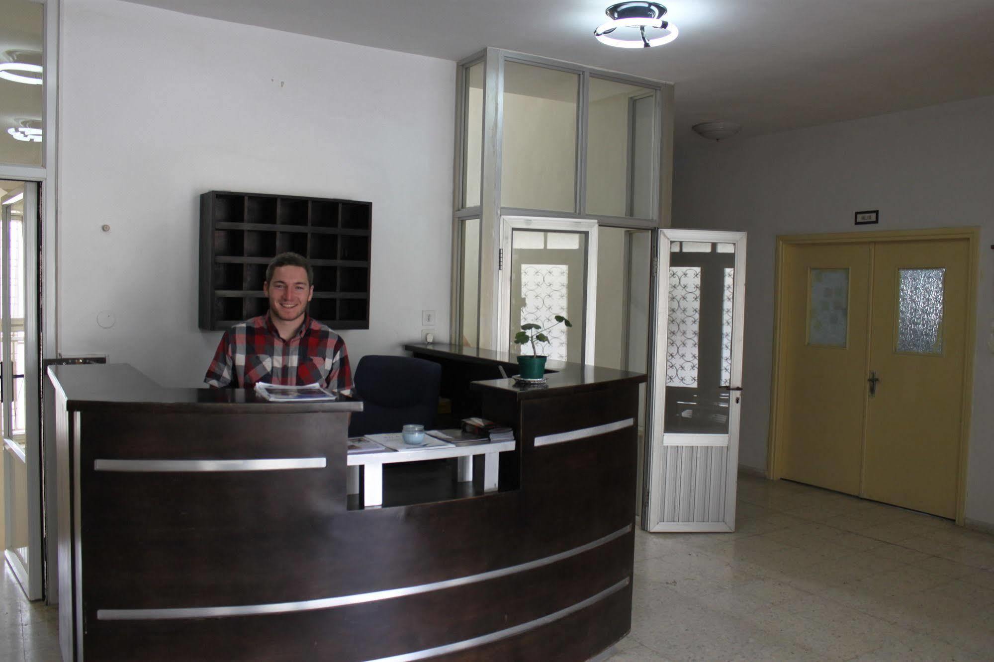 St Andrew'S Guesthouse - Ramallah Dış mekan fotoğraf