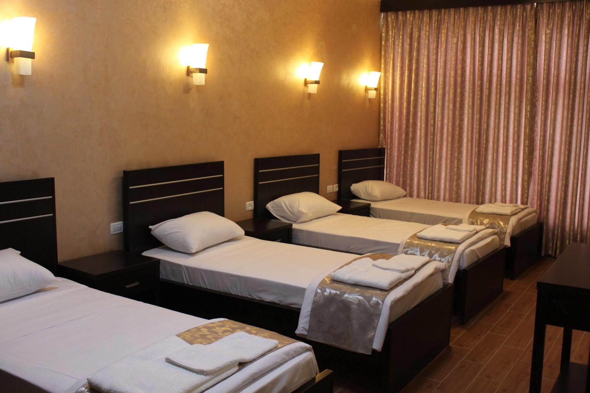 St Andrew'S Guesthouse - Ramallah Dış mekan fotoğraf